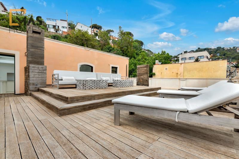 Foto efcffb32-0ea1-454d-811a-4c5868011766. Casa en Sarrià Barcelona