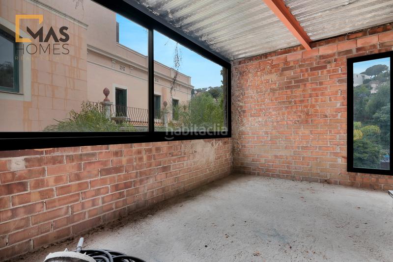 Foto f6a56c12-651c-4dd1-9797-e9e940073728. House with fireplace heating parking pool in Sarrià Barcelona