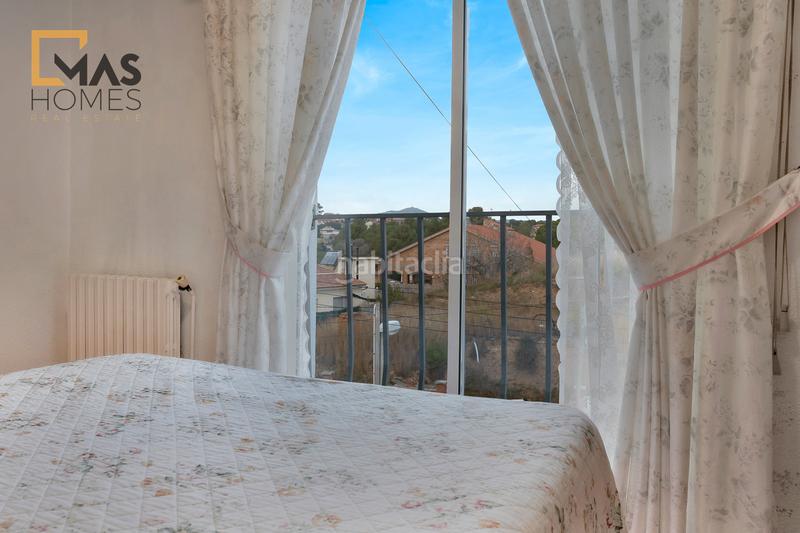 Foto 9a0bb2f9-cbd9-43d2-a9cd-13f779ffa9dc. Chalet avec chauffage parking dans Sentmenat