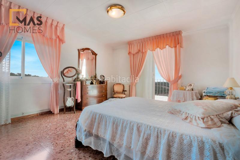 Foto 85f1ca4f-e4ec-4961-9e0e-58e9af92f096. Chalet con riscaldamento parcheggio in Sentmenat