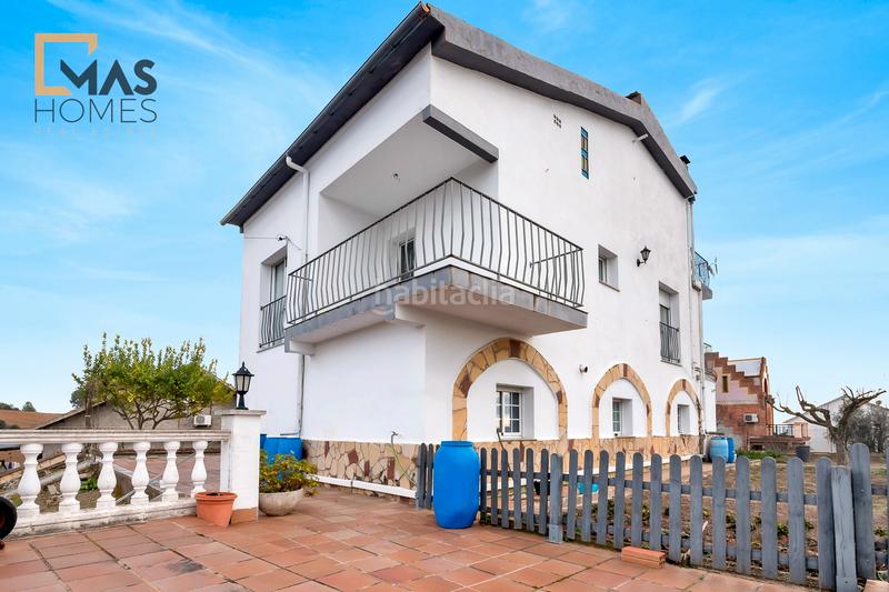 Foto 01ad7f82-2603-4fa1-bc61-758abfa8cd36. Xalet amb calefacció aparcament a Sentmenat