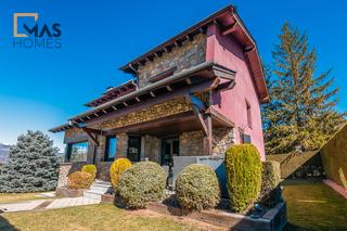 Chalet  Carrer orient