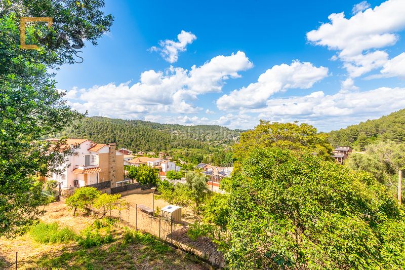 Foto 59848391-6eae-4f6e-8ed9-f51a3648f6a4. Casa amb xemeneia calefacció aparcament a Corbera de Llobregat
