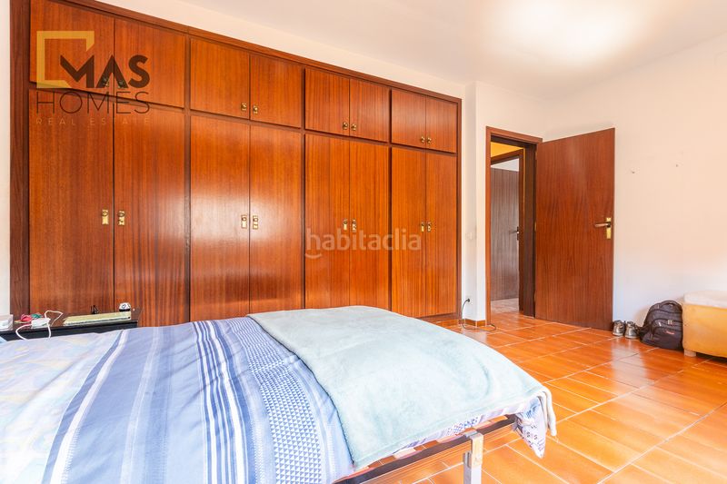 Foto 64b70215-380d-45b4-bbc4-236494f61189. Casa amb xemeneia calefacció aparcament a Corbera de Llobregat