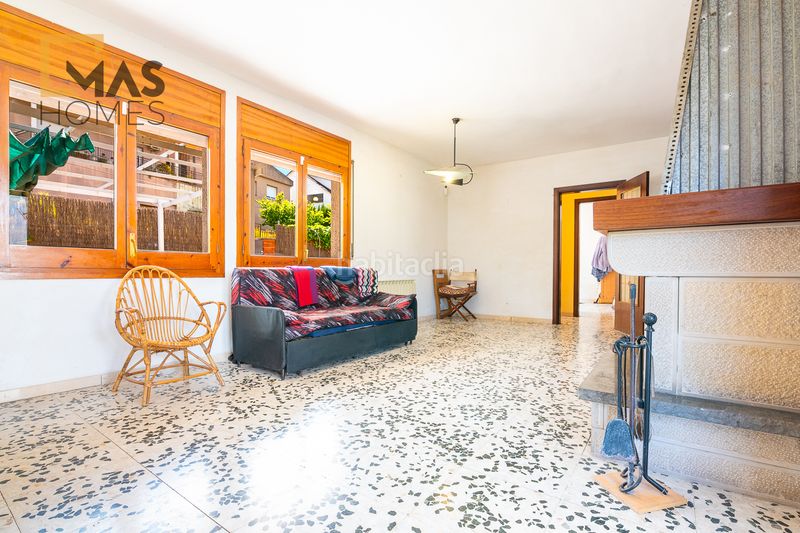 Foto b8d05c71-9a07-4bcb-b1e3-fedabdd47181. Casa amb xemeneia calefacció aparcament a Corbera de Llobregat