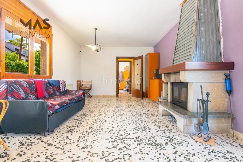 Foto c42e5935-563f-44e5-9ee5-5329e162459a. Casa amb xemeneia calefacció aparcament a Corbera de Llobregat