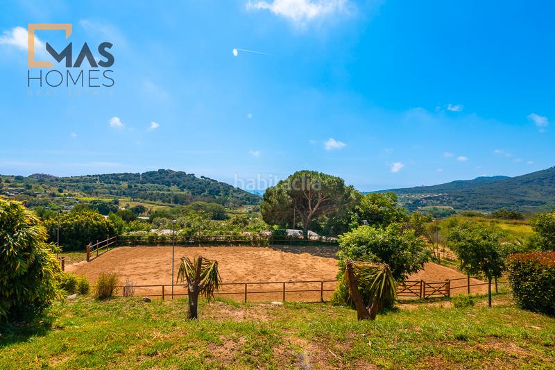 Foto 241dbf55-d5b4-450b-8eed-de9ff3360fbf. Haus mit kamin heizung parking pool in Cerdanyola Sud Mataró