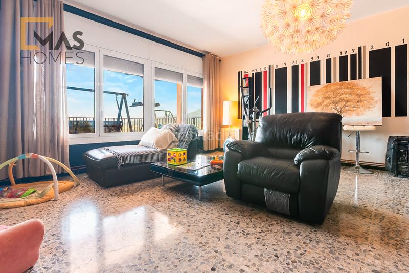 Foto 7b7a5df1-410d-42e4-9152-fe7c0406b2ee. Haus mit kamin heizung parking pool in Cerdanyola Sud Mataró