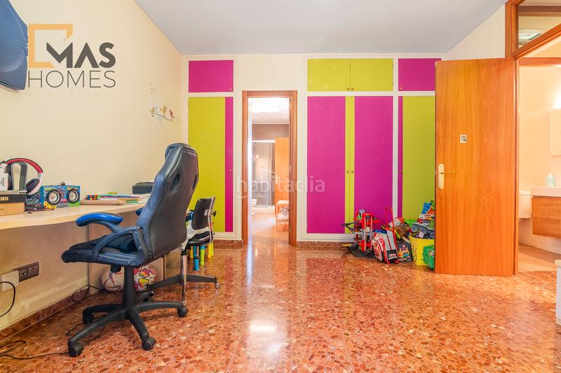 Foto 81c85179-6b17-4015-ae24-edc5e907324d. Haus mit kamin heizung parking pool in Cerdanyola Sud Mataró