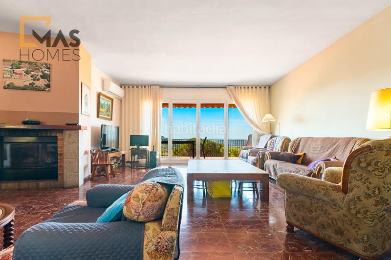 Foto 251742a3-f473-4b7d-9074-3b26d3ef9f6f. House with fireplace heating parking pool in Cerdanyola Sud Mataró