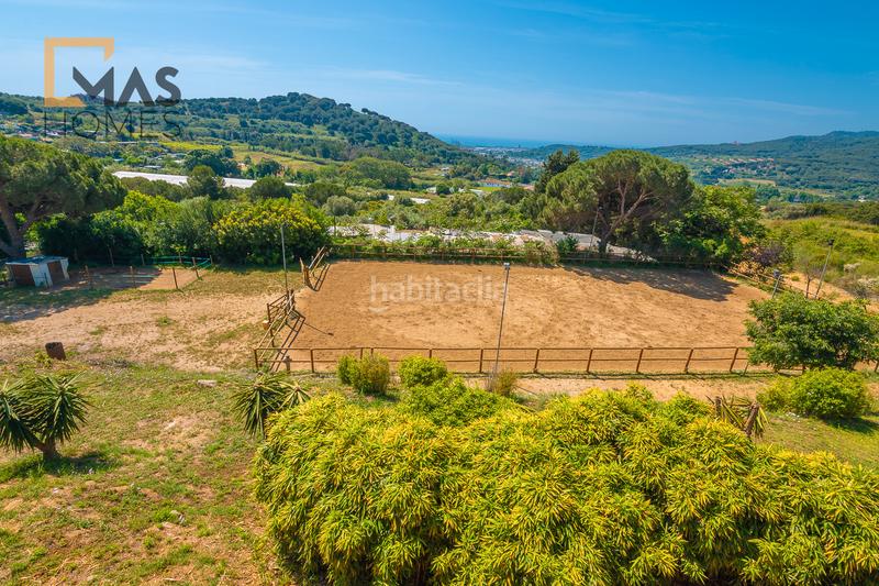 Foto 69c9c942-44eb-4960-8325-cdf5381c01e1. House with fireplace heating parking pool in Cerdanyola Sud Mataró