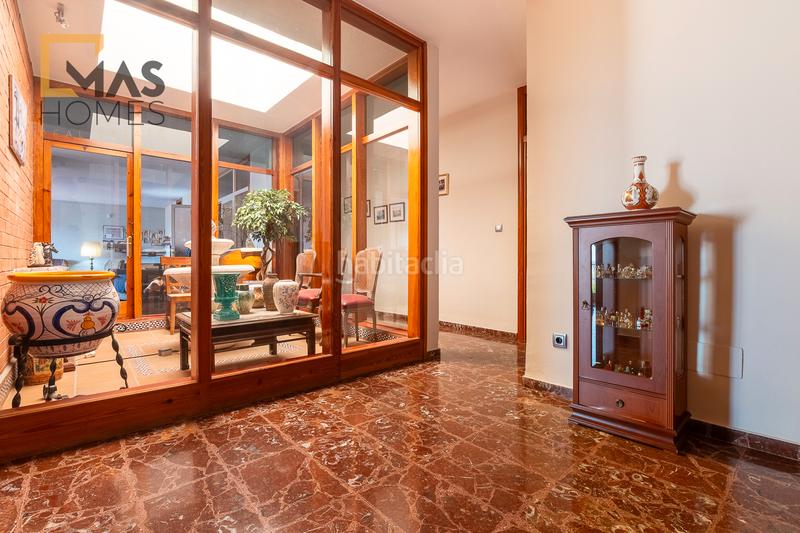 Foto a0d3de11-fe0d-42f1-b2fa-204cc567bc7d. House with fireplace heating parking pool in Cerdanyola Sud Mataró