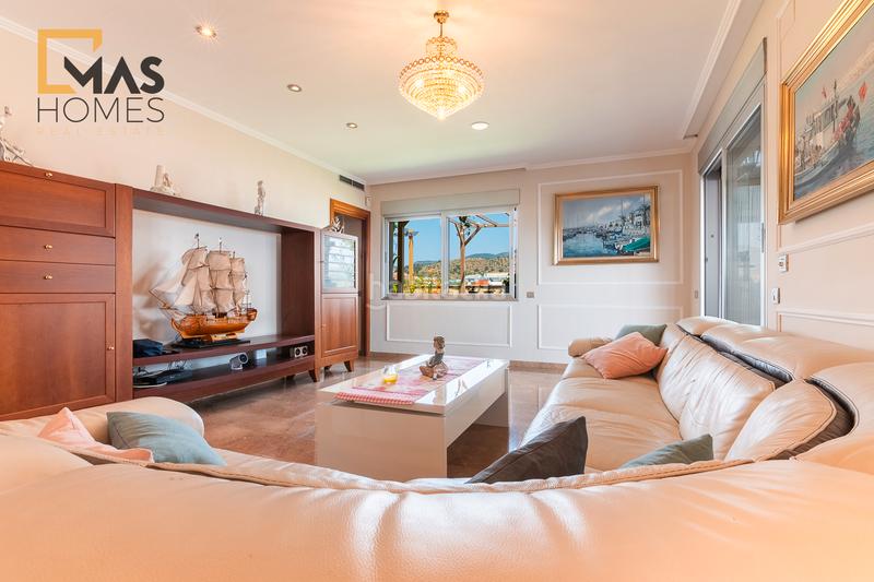 Foto 1d7228ec-a032-4ebc-a4ca-519c961d768f. Ático en Morera Badalona