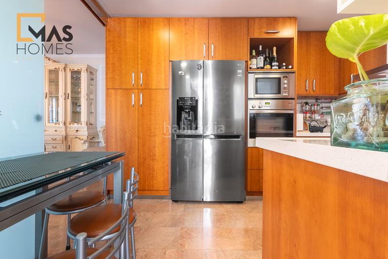 Foto 1e05d04b-1430-42b1-93d7-2847cee8c8c0. Penthouse with heating parking in Morera Badalona