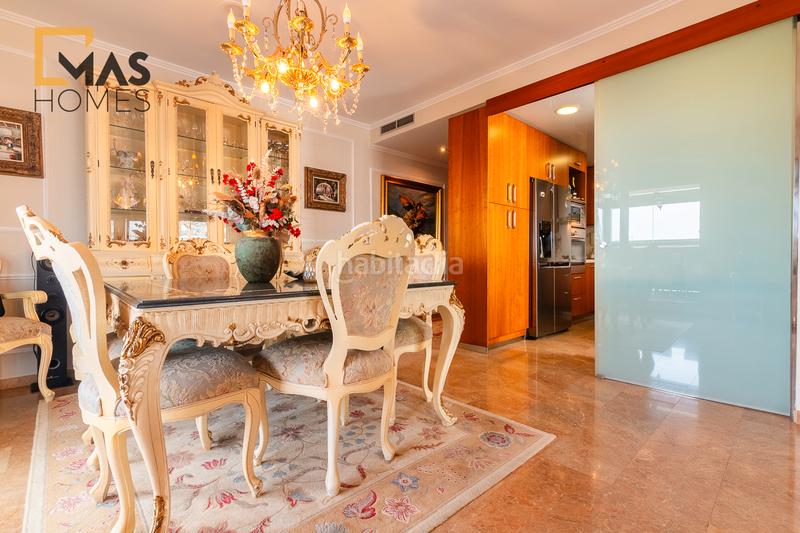 Foto 302c0e5e-42b7-48bc-b61e-915d753f0db3. Penthouse with heating parking in Morera Badalona