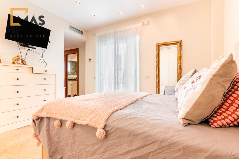 Foto 3afd7b9c-7c69-4bac-b23f-7b468dc90348. Penthouse with heating parking in Morera Badalona