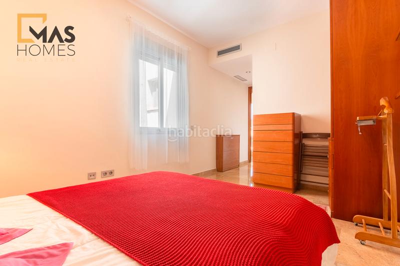 Foto 4fafbe7b-d976-4fd6-8875-bb9d9f9389f9. Penthouse with heating parking in Morera Badalona