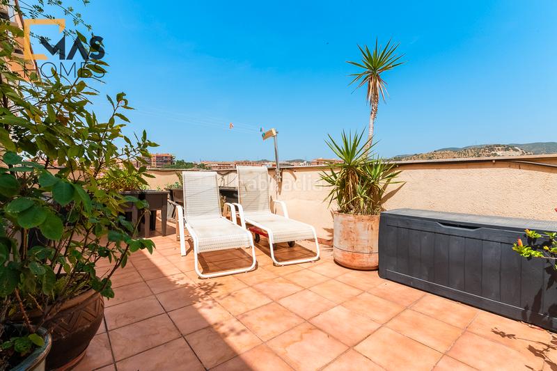 Foto 54be4496-e538-4c43-bcc5-cd699cb690c3. Penthouse with heating parking in Morera Badalona