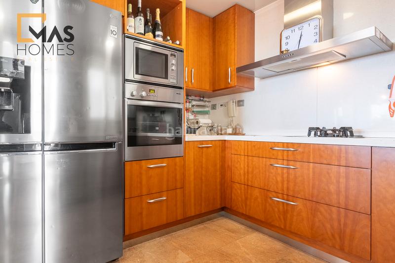 Foto 70e05d9c-300b-4dcb-b3f0-cc445945c679. Penthouse with heating parking in Morera Badalona