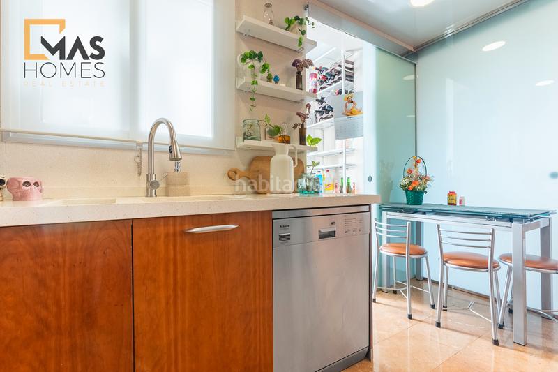 Foto 7e13478b-96c7-4a3e-83f5-c7645e6cff38. Penthouse with heating parking in Morera Badalona