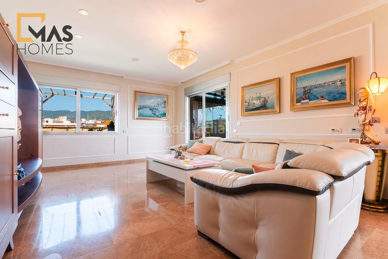 Foto fa06b133-a44e-40c5-ae16-0dc3e9e685ff. Penthouse with heating parking in Morera Badalona