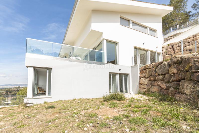 Foto 7ba4bd55-5e4f-46e7-962f-acba2422bab3. Casa aparellada amb calefacció aparcament a Sant Fruitós de Bages