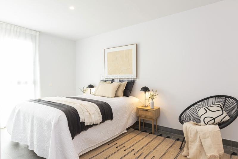 Foto 4c8c3f0b-b441-4cc7-a8b0-6af8456a4b0d. Doppelhaus mit heizung parking in Sant Fruitós de Bages