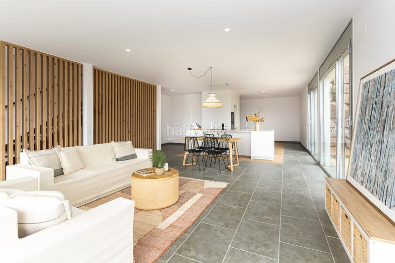 Foto 8699ab49-d847-4da3-abdc-e67d7c26393a. Doppelhaus mit heizung parking in Sant Fruitós de Bages