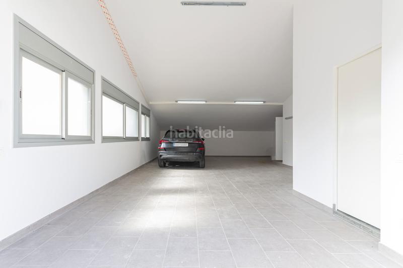 Foto b4286bb4-4ba8-4e50-af97-c01f5425b15f. Doppelhaus mit heizung parking in Sant Fruitós de Bages