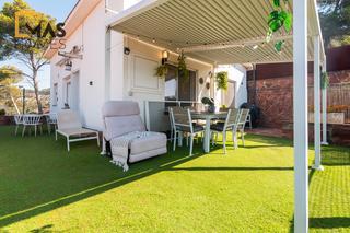 Casa a Corbera de Llobregat. Casa en venta en corbera de llobregat