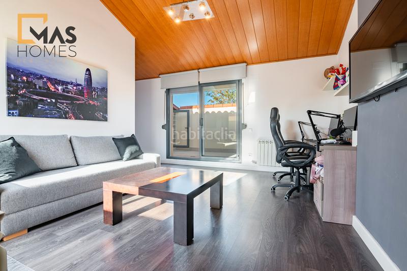 Foto 046925f4-2289-475c-b519-e330aebfb3a2. Flat with heating parking in Polinyà