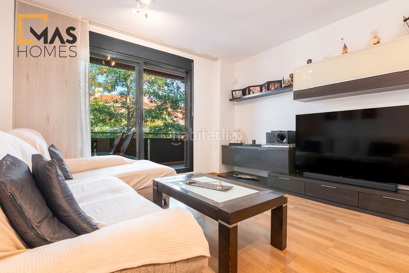 Foto 54c78097-d69b-4eb5-b204-a1c20a3d8857. Flat with heating parking in Polinyà