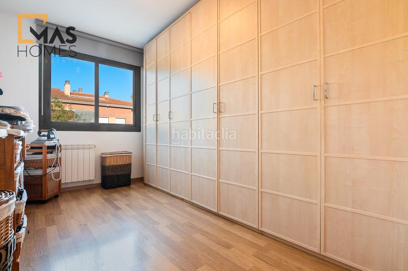 Foto 94b30313-4a8b-4086-a594-754ff887bf99. Flat with heating parking in Polinyà