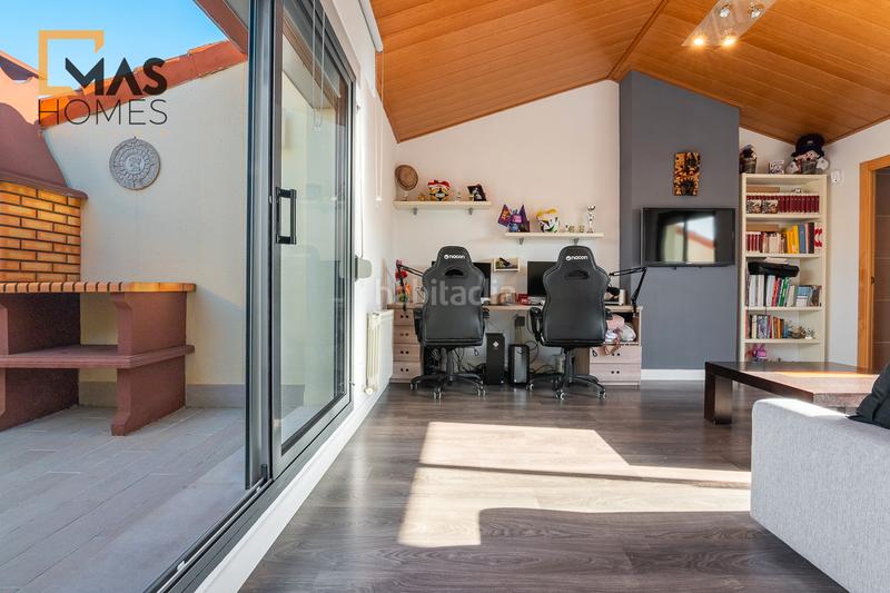 Foto ca3bdac5-9060-4401-a200-94d9336231a0. Flat with heating parking in Polinyà