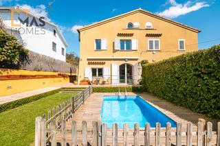 Chalet  Passeig merla