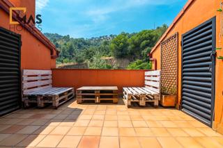 Zweistöckige Wohnung  Carrer del mur