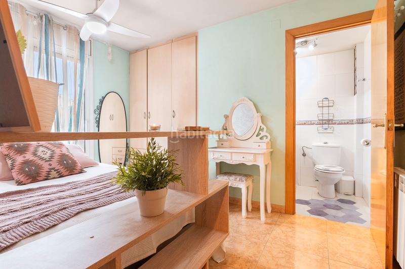 Foto 70fb9679-dca5-4027-b9dc-829571cc9a22. Attico con riscaldamento in Centre Rubí