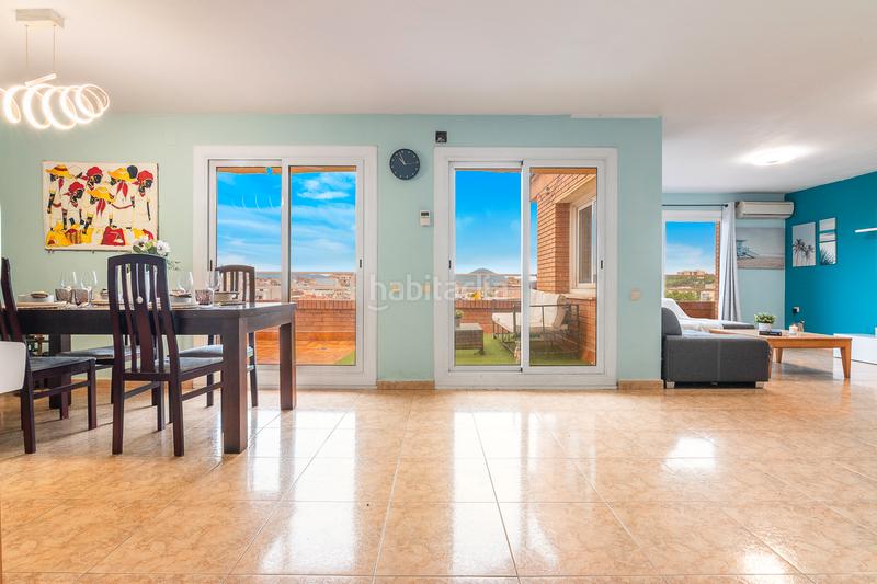 Foto 89e5c764-f30f-4460-8d84-d5bdfb17159c. Attico con riscaldamento in Centre Rubí