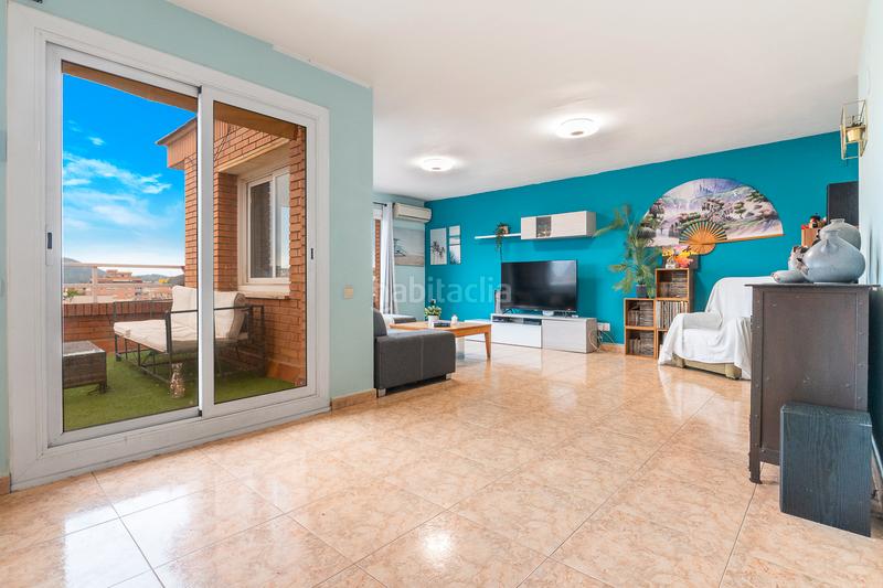 Foto c0be7a09-d0cc-45d4-ae96-9d61f83c9735. Attico con riscaldamento in Centre Rubí