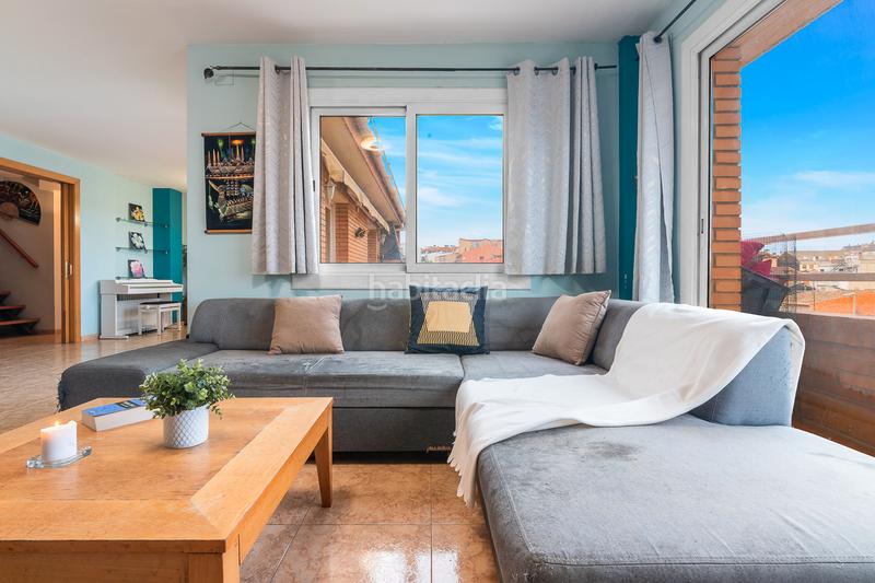 Foto c3173f7a-bdad-4725-989f-d15a224b3cd5. Attico con riscaldamento in Centre Rubí