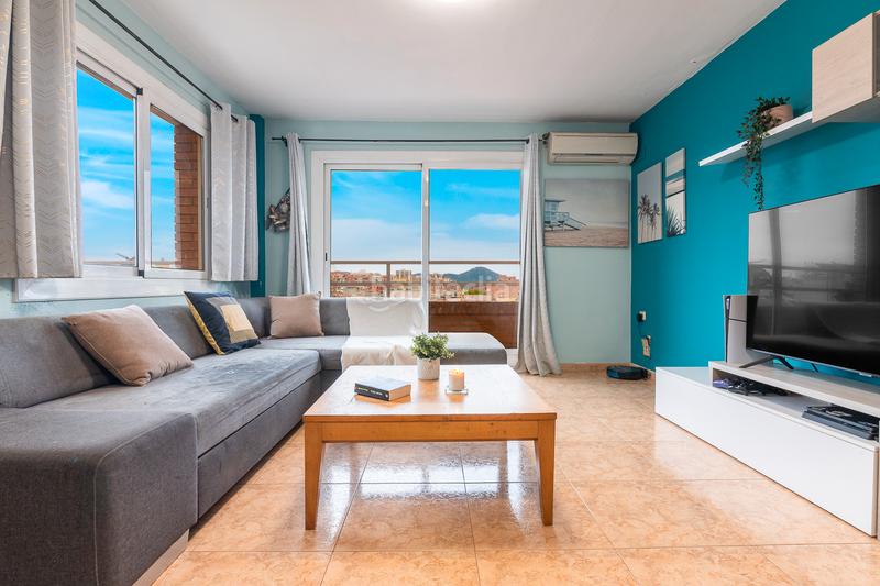 Foto de067ec4-e164-4f32-93f2-42cd80627aa2. Attico con riscaldamento in Centre Rubí