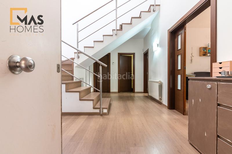 Foto a66de048-9809-4dbc-bf70-a76ec44d2051. Chalet con riscaldamento parcheggio in Castellarnau Sabadell