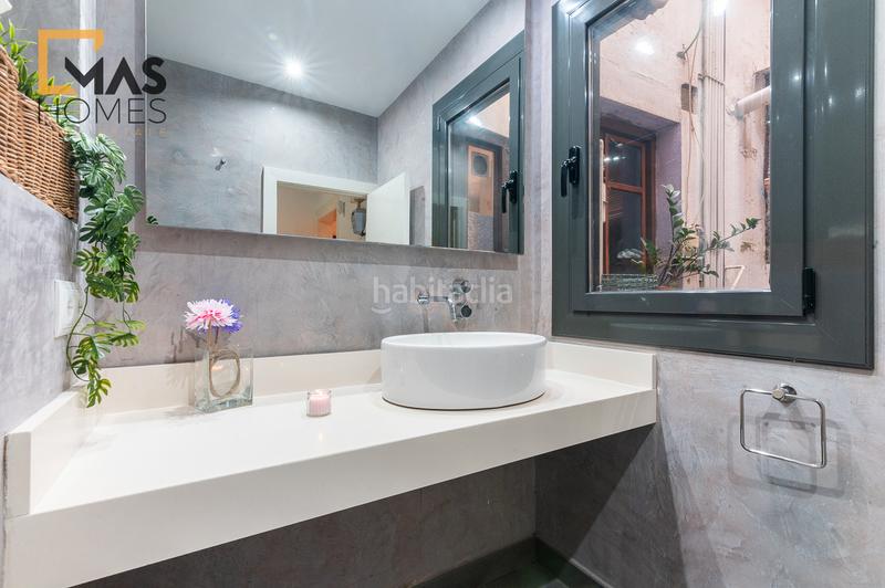 Foto b2d625e3-3f26-49fa-9392-72ea1abe9db3. Piso en St. Pere - Sta. Caterina - El Born Barcelona