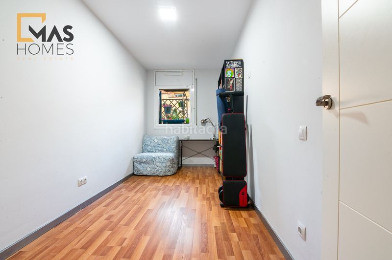 Foto 2d4ba917-b708-4740-a04d-ab91cd59f1e5. Planta baja en Martorell