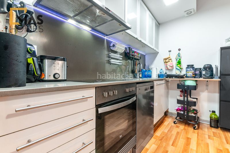 Foto b1a18a39-7db7-4ef9-851a-20facdd859f8. Planta baja en Martorell