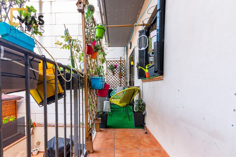 Foto cc4ec6b0-70d5-4da2-9b89-4c6c8603a41c. Planta baja en Martorell