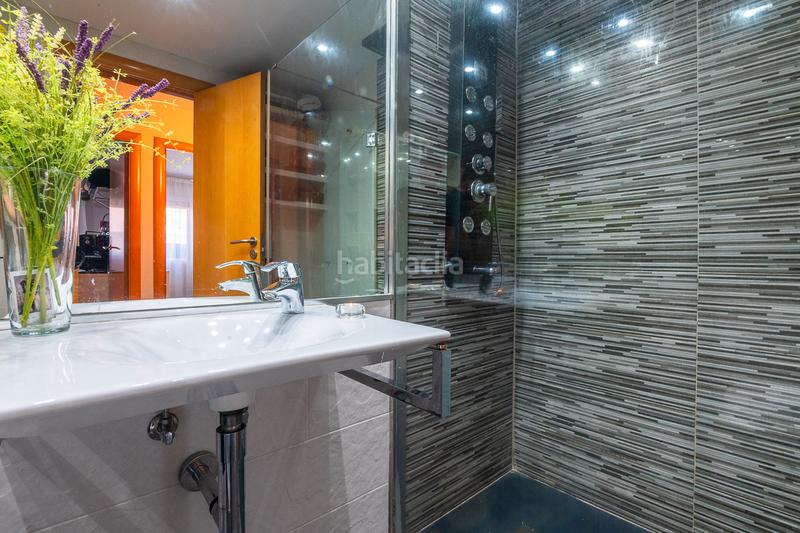 Foto 3422756a-1ea1-499a-a916-ba22517d541a. Planta baixa amb calefacció aparcament a Can Fatjó-Sant Jordi Park-Plana del Castell Rubí