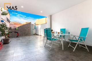 Casa adossada  Carrer de sant lloren