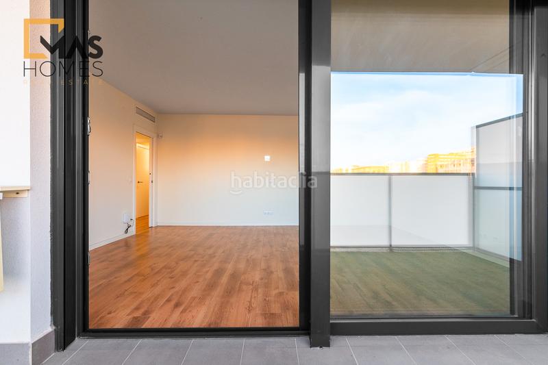 Foto 348304af-2a7c-4b06-9f35-96eb65e11809. Appartamento con riscaldamento parcheggio piscina in Hospitalet de Llobregat (L´)