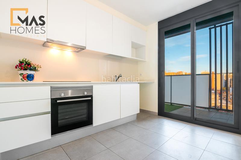 Foto 645c7c4d-136b-4859-a39c-becd4882a9f6. Flat with heating parking pool in Santa Eulàlia Hospitalet de Llobregat (L´)